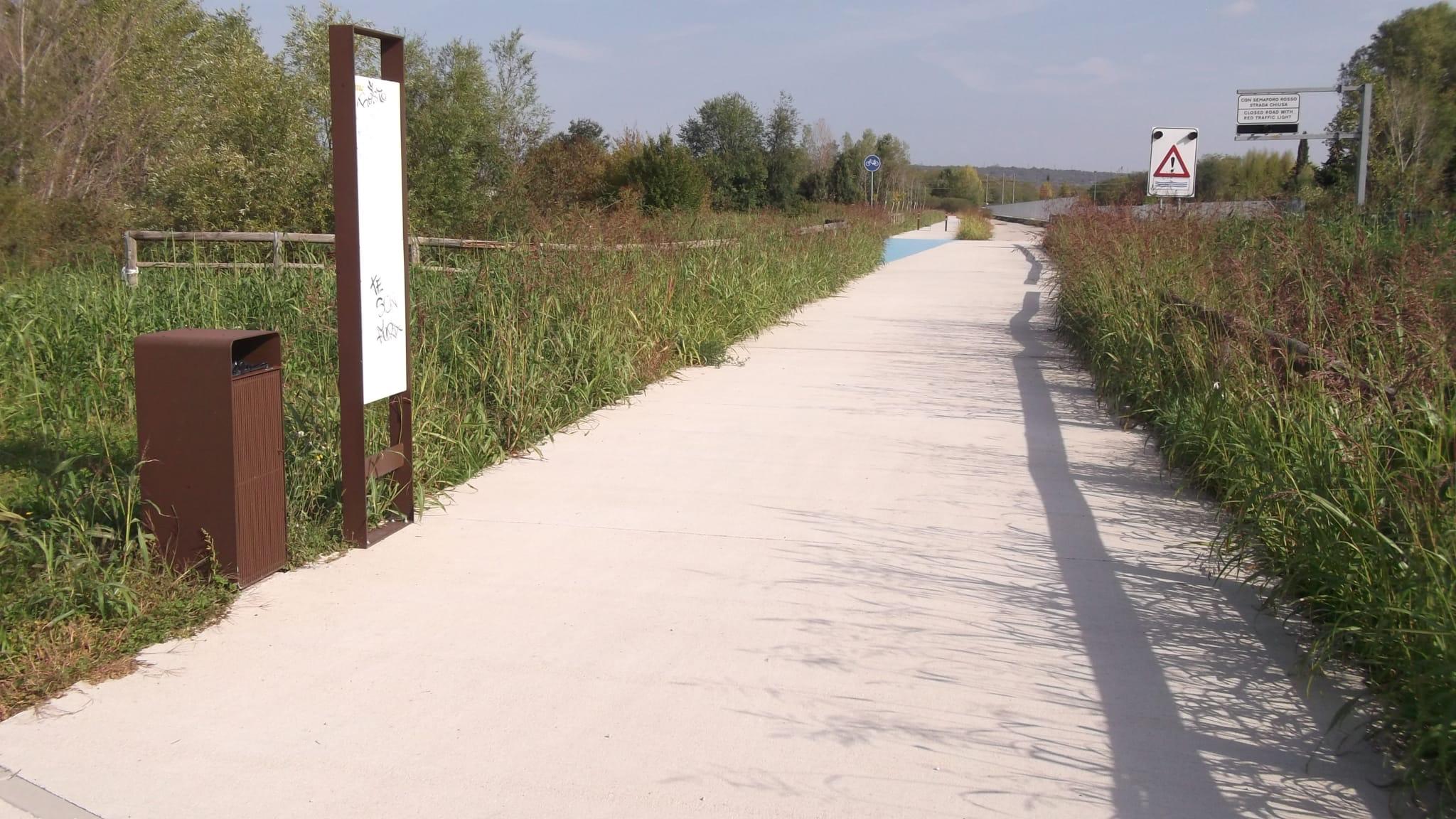 Immagine per Erba alta ai Laghi di Dobbia, scintille tra Insieme per Ronchi e l'amministrazione
